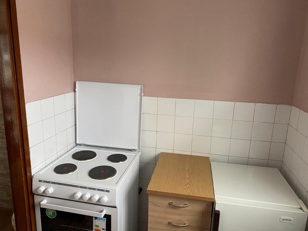 Linden Apartment Плужине Екстер'єр фото